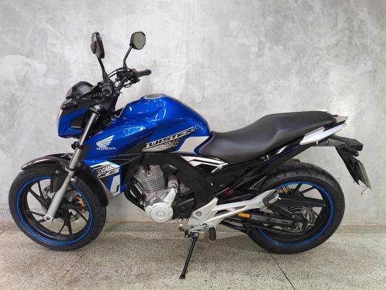 HONDA CB TWISTER HONDA CB TWISTER